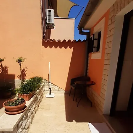 Edo Apartamento Poreč
